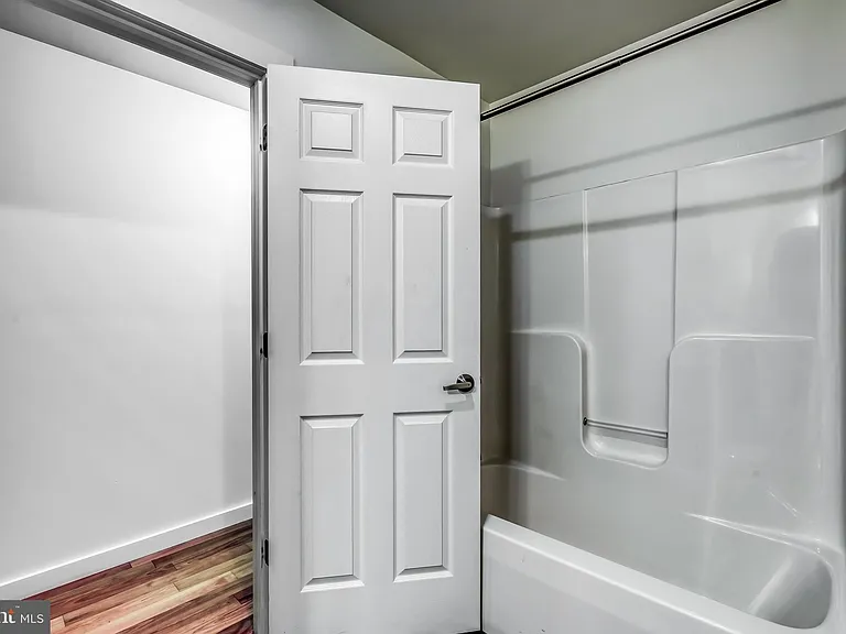 4122 Haverford Ave #2 — Photo 9
