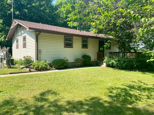 6844 Plantain Trl NW, Walker, MN 56484