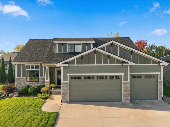 800 NW 5th St, Grimes, IA 50111