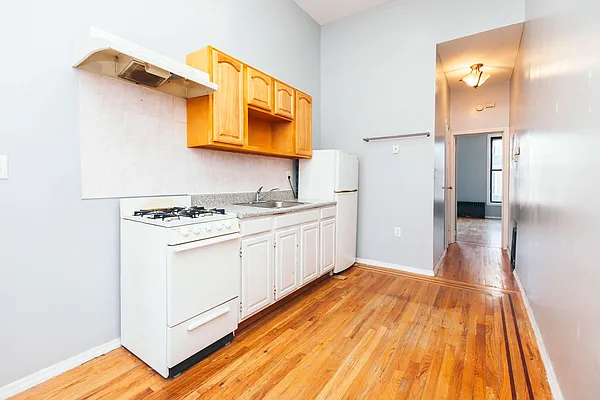 Rented by Nooklyn NYC LLC | media 1