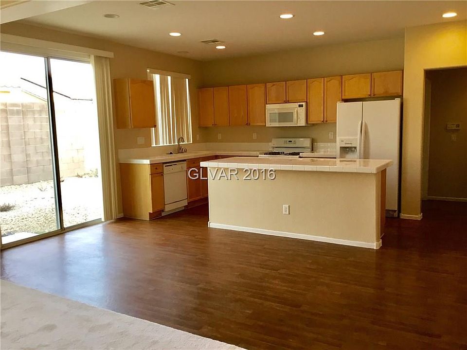 2nd image of 9234 Horseshoe Basin Ave #0