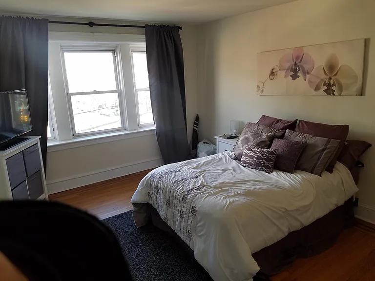 632 N 2nd St #3R — Photo 5
