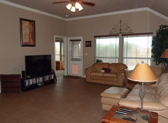 4th image of 219 Palmer Dr