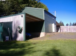 93920 Earl Ln, Coos Bay, OR 97420