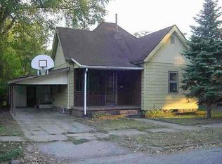 813 N 11th St, Vincennes, IN