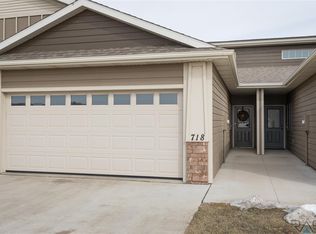 718 E El Dorado Ct, Sioux Falls, SD 57108