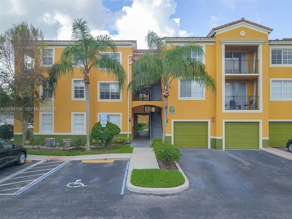 2080 W Preserve Way #303