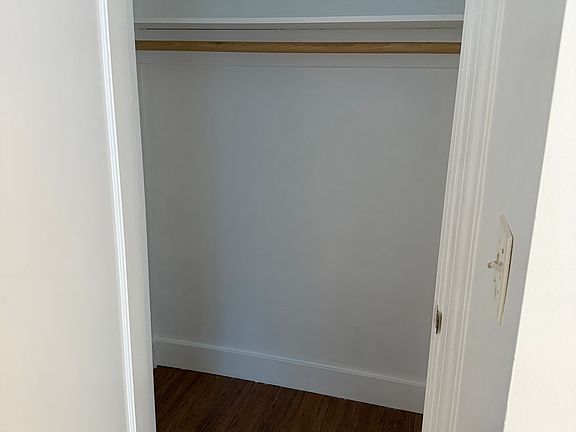 3rd image of 215 Oxford St #B