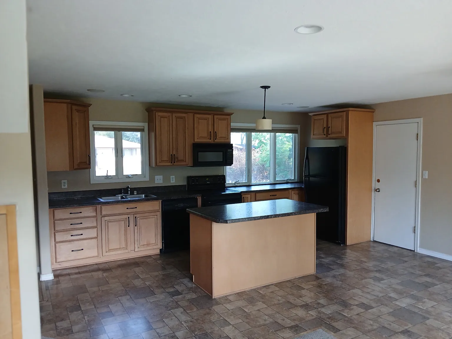 4424 6th Avenue South - 1 — Photo 3