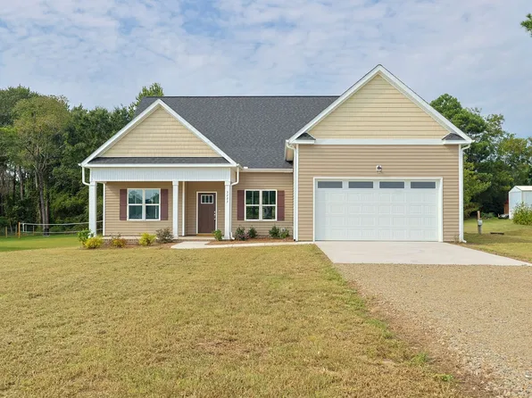 3223 Leaflet Church Rd, Broadway, NC 27505