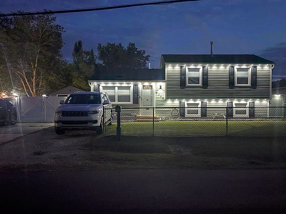 2nd image of 6344 Monmouth Dr
