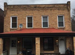26-28 Arnold St, Pittsburgh, PA 15205
