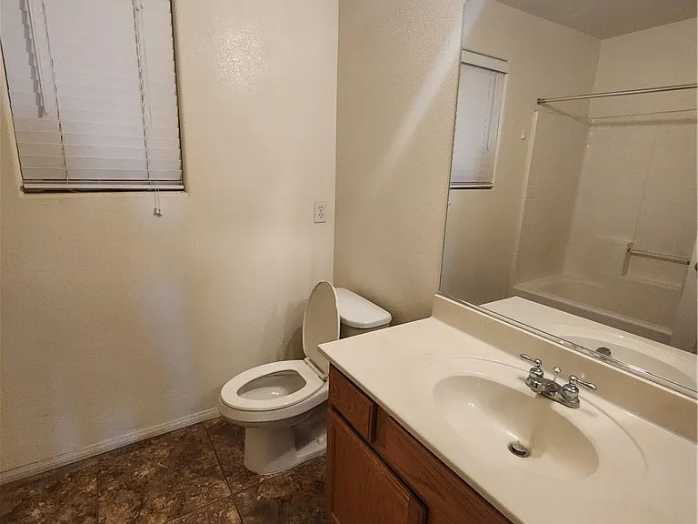 8956 Medford Hills Ct — Photo 9