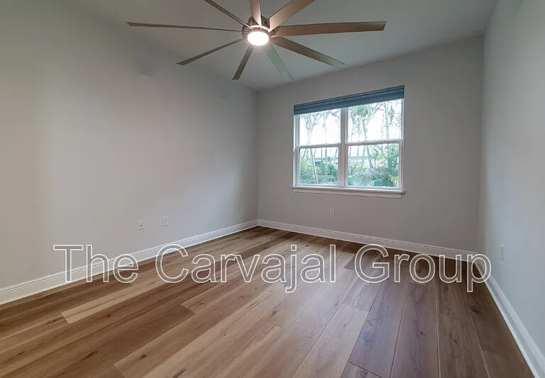 1017 Steven Patrick Ave — Photo 24