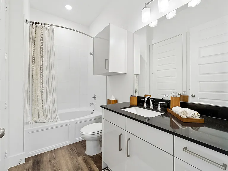 Luxe of Denton — Photo 26
