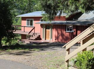 10342 E Evans Creek Rd, Rogue River, OR 97537