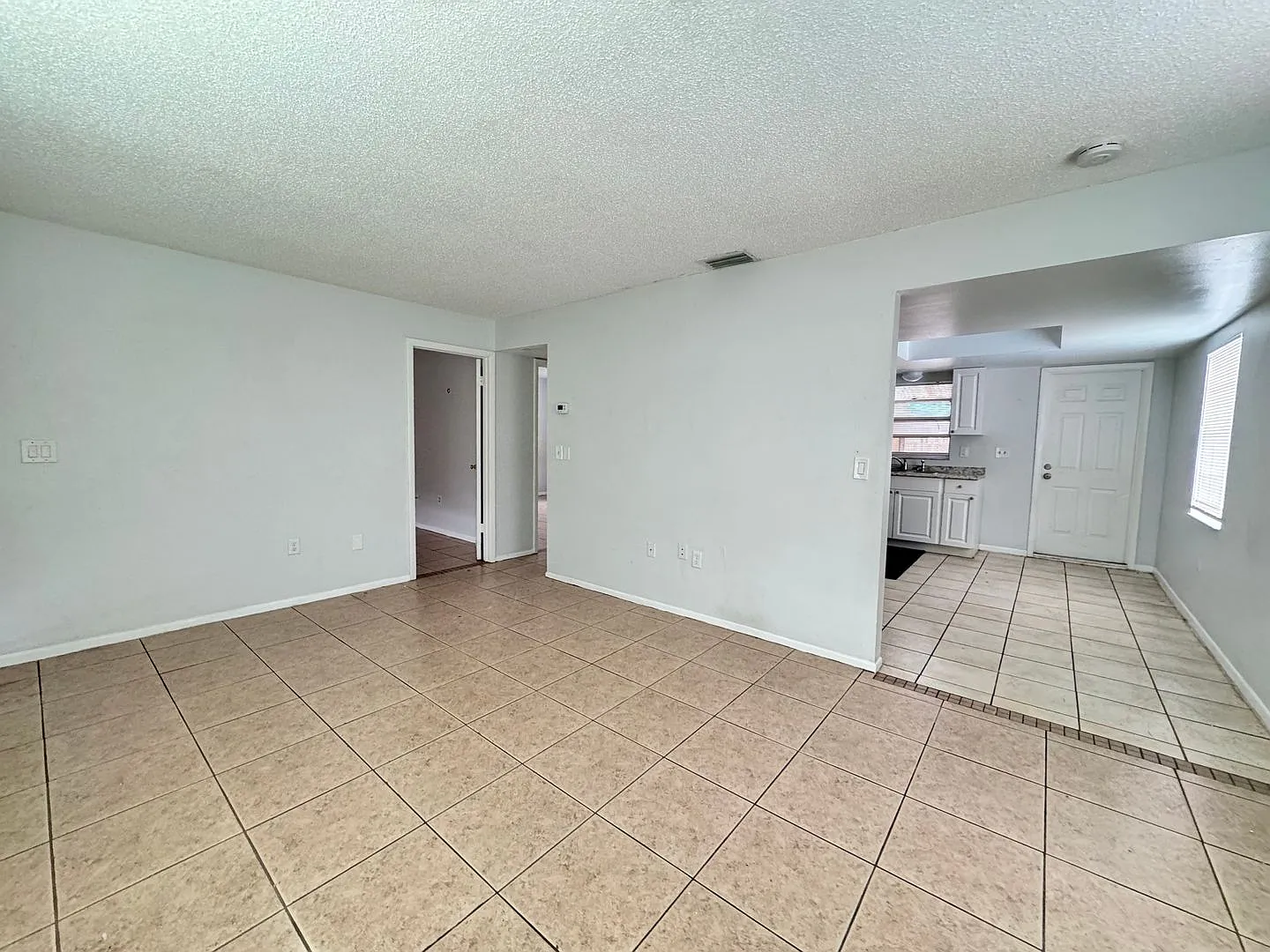 65th Properties — Photo 4