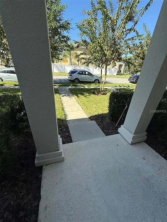 3 bed, 2.5 bath, 1518 sqft, $2,500 — Photo 4