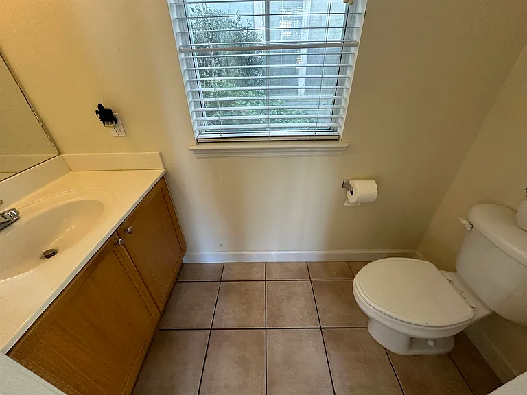 3659 Longfellow Rd #1 — Photo 8