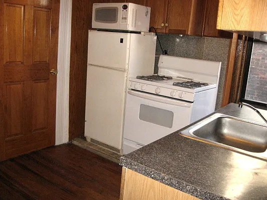 Rented by Urban Real Estate Property Group Inc | media 5