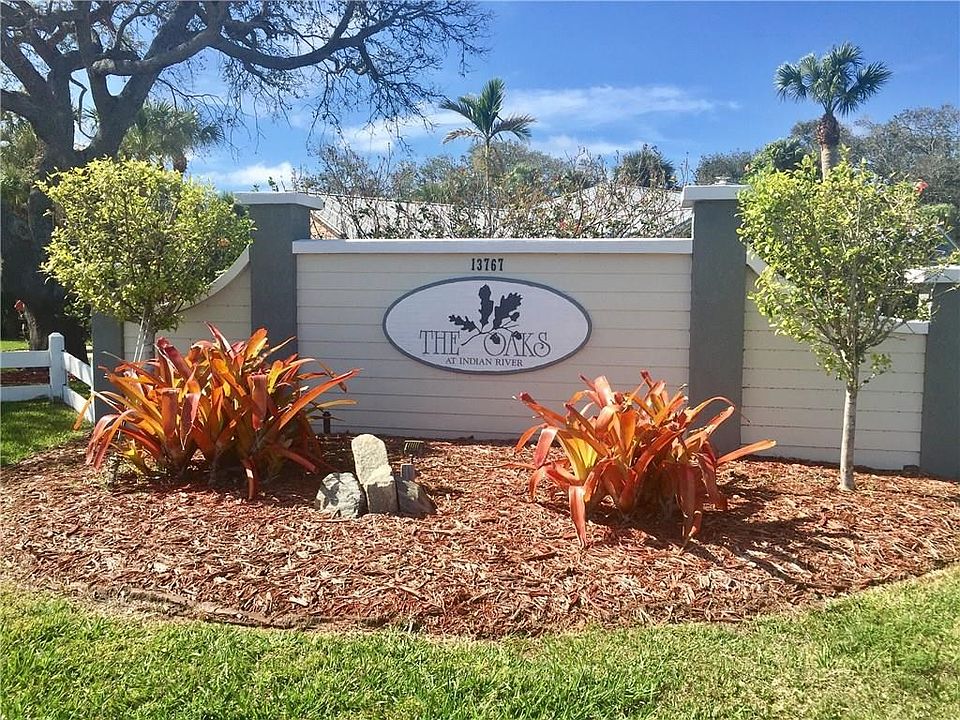 WELCOME TO THIS JEWEL ALONG INDIAN RIVER DRIVE JUST NORTH OF DOWNTOWN JENSEN BEACH.  ONLY 15 WOODED HOMESITES, MOSTLY BUILT OUT 