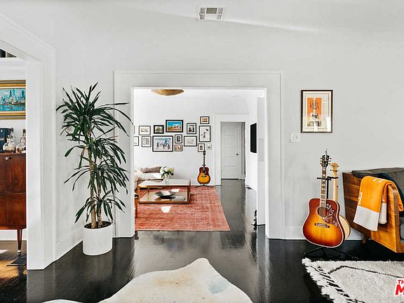 5th image of 6342 Ivarene Ave