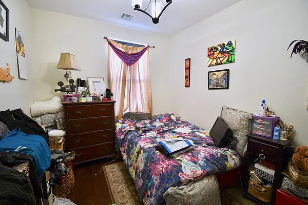 Rented by Brick&Mortar | media 18