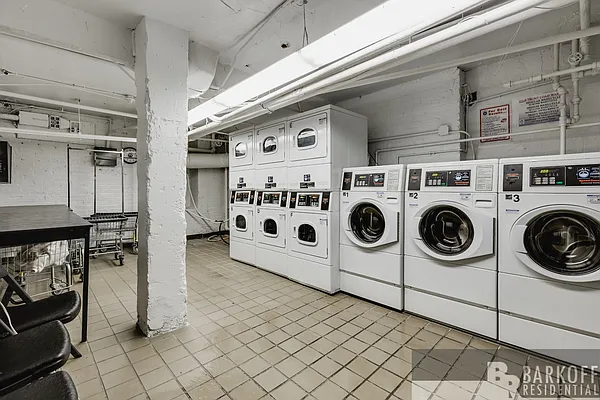 Rented by Barkoff Residential  | media 27