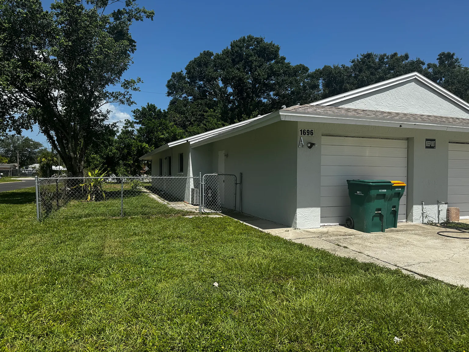 2 bed, $1,800 — Photo 1