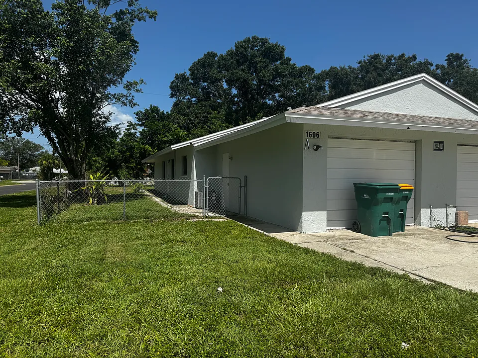 1696 Coral Way #A