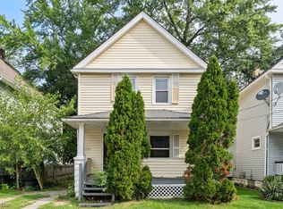 2122 Selzer Ave, Cleveland, OH