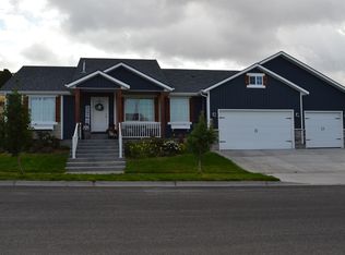 490 Vista Dr, Pocatello, ID 83201
