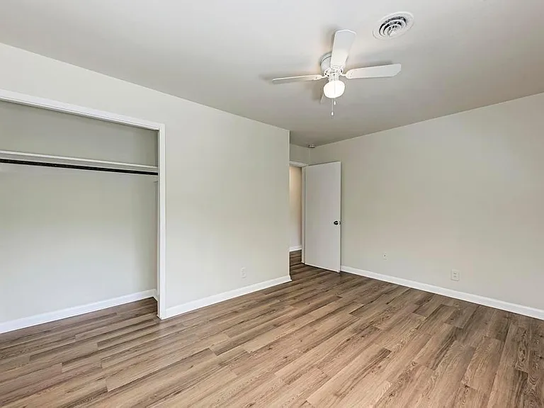 6300 Betty Cook Dr — Photo 26
