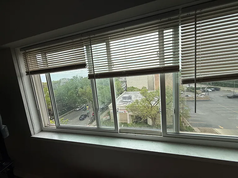 1400 Chicago Ave — Photo 24