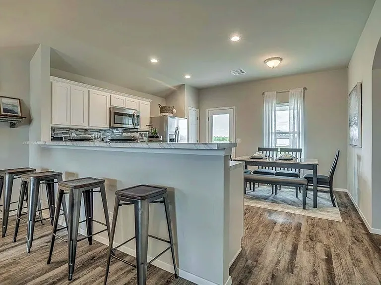 16433 S 85th East Ave — Photo 6