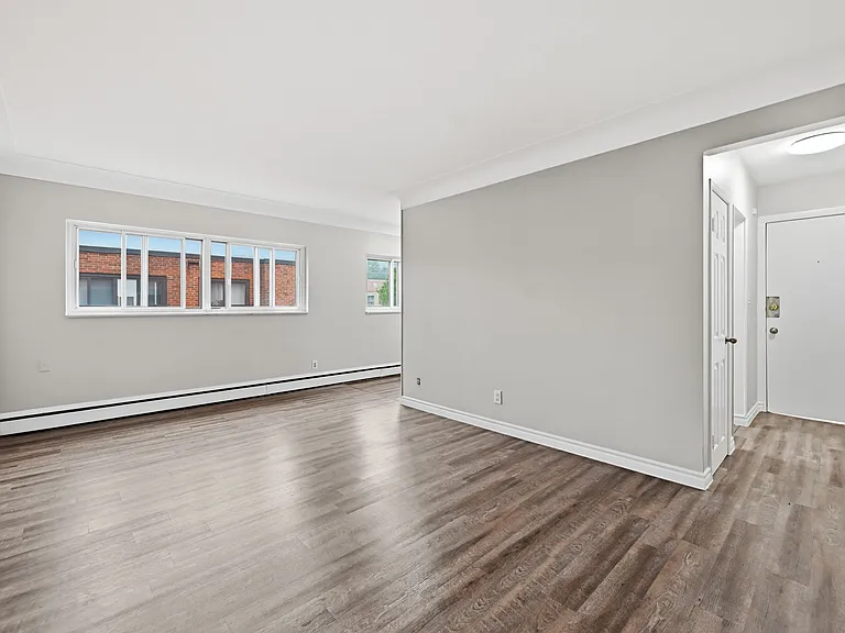68 Mericourt Rd #6 — Photo 3