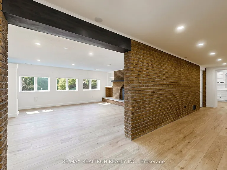 3927 Vandorf Side Rd #BASEMENT — Photo 22