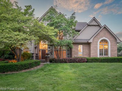 9655 Wellington Dr, Plymouth, MI, 48170