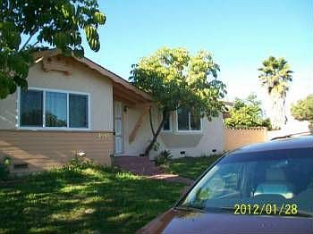 1st image of 3061 Calle Cumbre