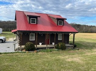 1009 Salt Lick Creek Rd, Pleasant Shade, TN 37145