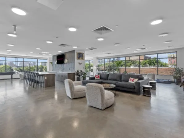 501 N Perth St, Philadelphia, PA