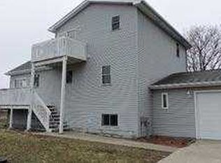 12170 1st Ct, Pleasant Prairie, WI 53158