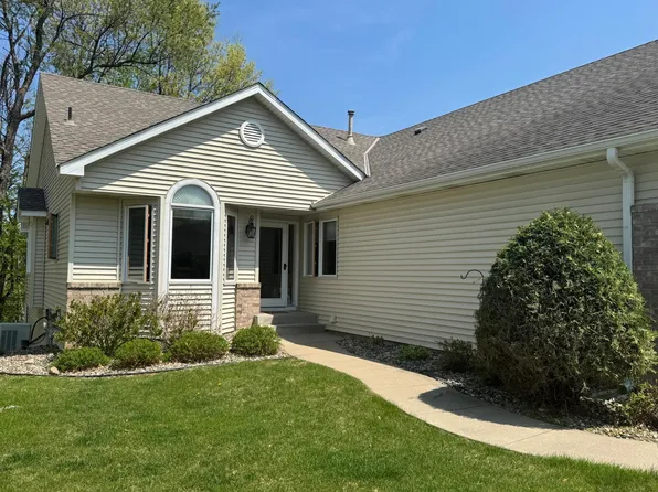 4492 Lakeshore Ter, Eagan, MN 55122