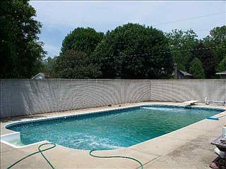 2nd image of 1404 W Oriole Dr