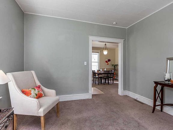 5th image of 624 W Knox Ave