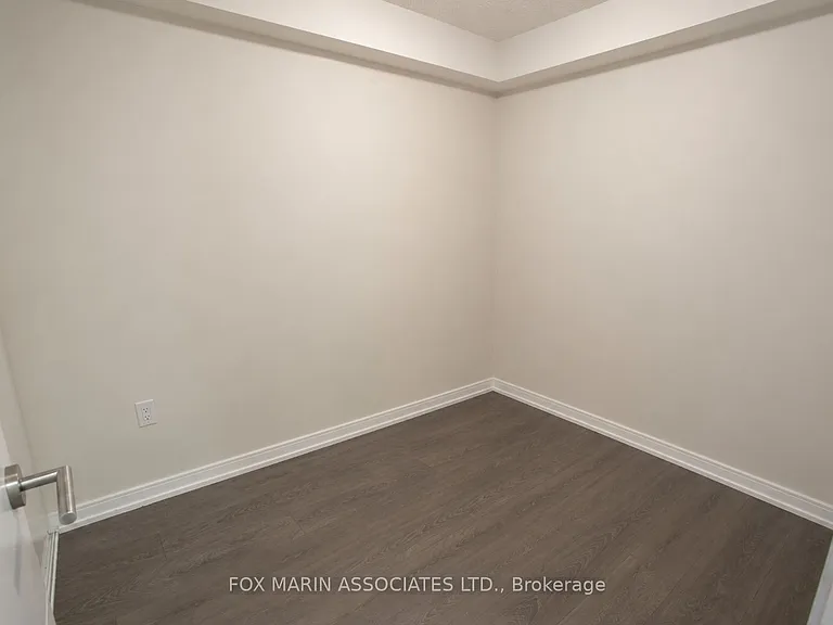 525 Adelaide St W #614 — Photo 5