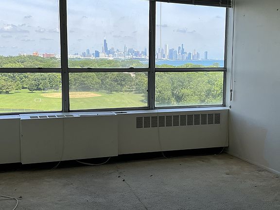 3rd image of 4800 S Chicago Beach Dr