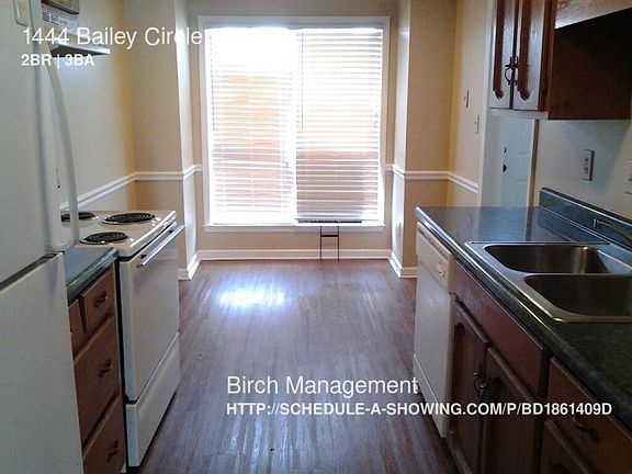 3rd image of 1444 Bailey Cir