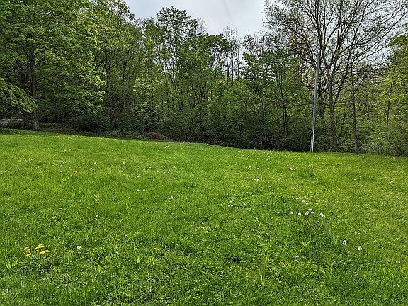 5th image of 807 Van Patten Rd