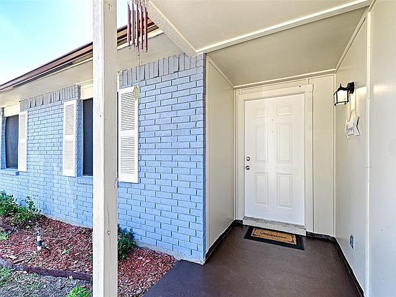 4th image of 7144 Winterberry Dr